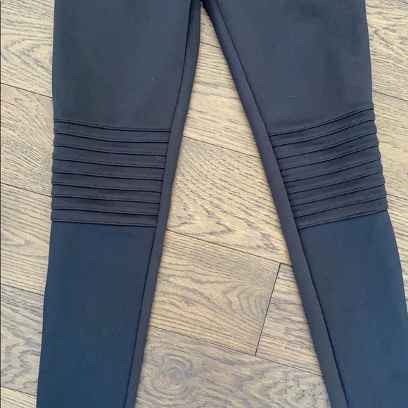 Motto style legging - Picture 2 of 3